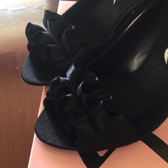 Nina Black Velvet shoes - Picture 2 of 7